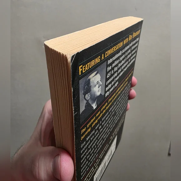 Fahrenheit 451 - Picture 2 of 5